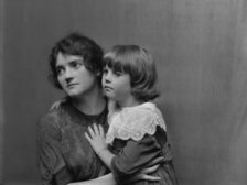 Cuthbert, Mrs. (Mrs. Wentworth), and Salanne, portrait photograph, 1912 Nov. 16. Creator: Arnold Genthe.