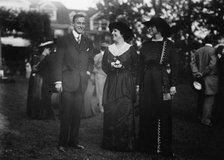 Mr. Straus, Mrs. T. Woodruff, and Mary Condon, between c1910 and c1915. Creator: Bain News Service.