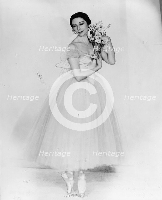 Alicia Markova (1910-2004), British ballet dancer. Creator: Unknown.