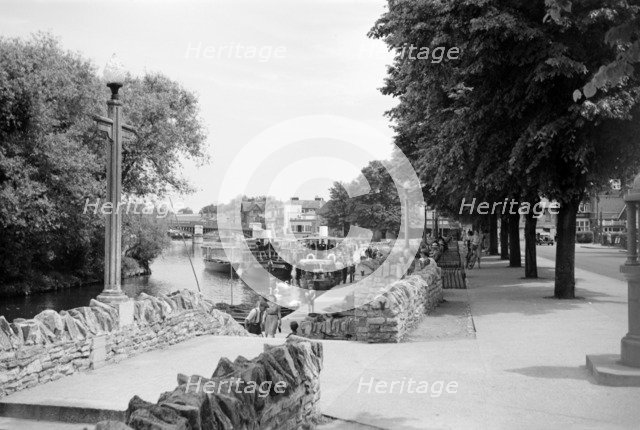 View along the River Thames at Windsor, Berkshire, c1945-c1965. Artist: SW Rawlings