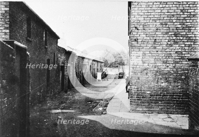 A York Slum, York, Yorkshire, 1901. Artist: Unknown
