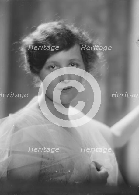 Miss Ladenburg, portrait photograph, 1918 Mar. 23. Creator: Arnold Genthe.