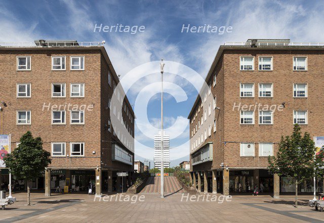 Broadgate Standard, Broadgate, Coventry, West Midlands. Artist: Steven Baker.