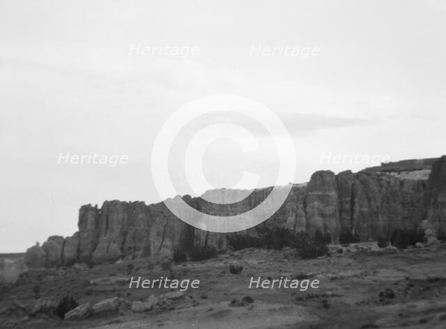 Acoma, New Mexico area views, between 1899 and 1928. Creator: Arnold Genthe.