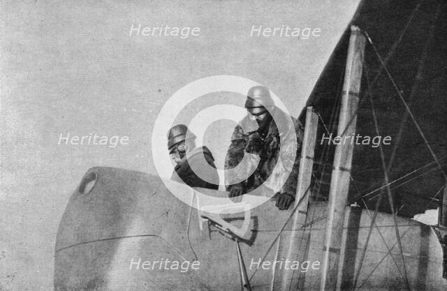 'Le general Sarrail en Aeroplane', 1916. Creator: Unknown.