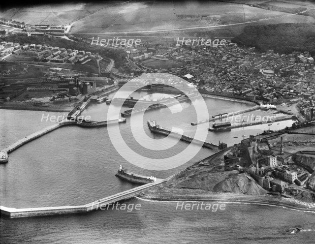 Harbour and environs, Whitehaven, Cumbria, 1933. Artist: Aerofilms.