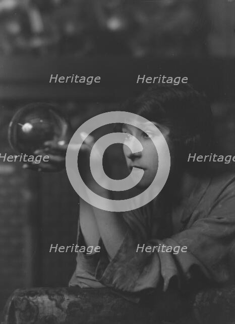 Puget, Mme., portrait photograph, 1917 Apr. 9. Creator: Arnold Genthe.