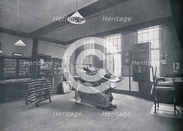 'St. Bride Foundation School. Offset Printing Room', 1917. Artist: Unknown.