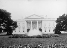 White House North Side, 1913. Creator: Harris & Ewing.