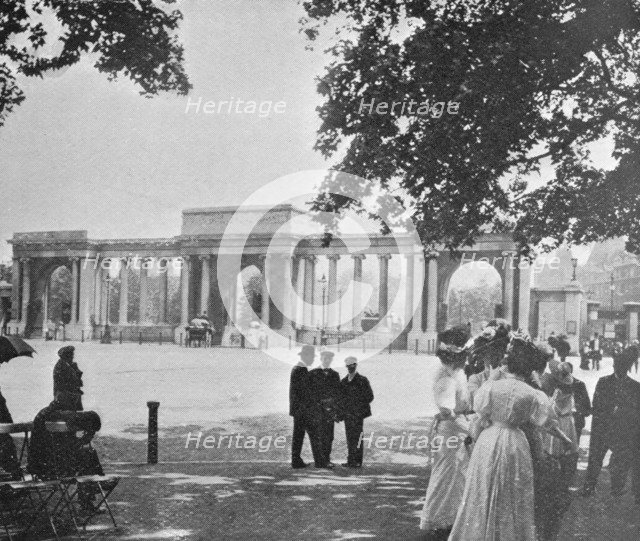 Hyde Park Corner, City of Westminster, London, late 19th-early 20th century.  Creator: Unknown.
