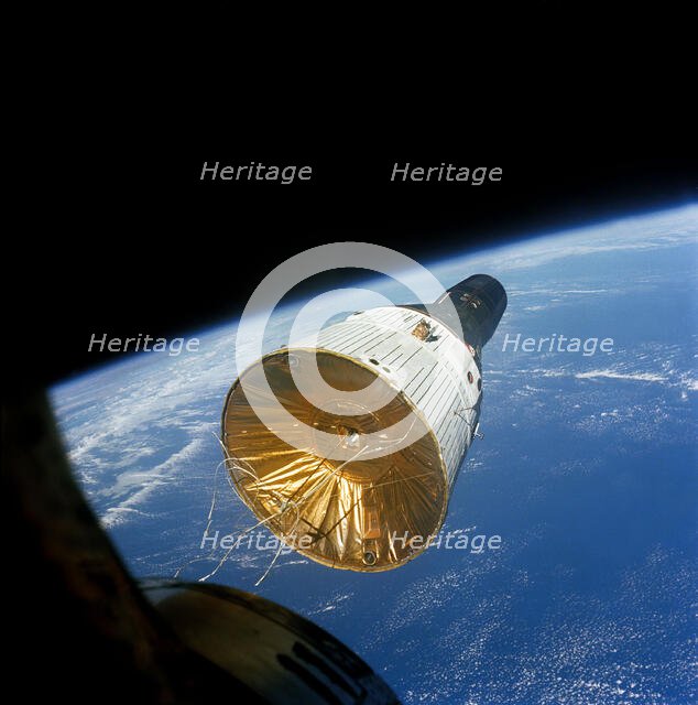 Gemini VI in orbit 160 miles (257 km) above Earth, December 15, 1965. Creators: James A Lovell Jr, Frank Borman.