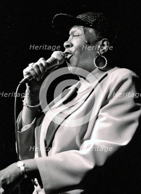 Irene Reid, Ronnie Scott's, London, 1994. Artist: Brian O'Connor