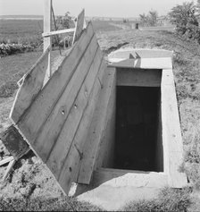 Storage cellar on Botner farm, Nyssa Heights, Malheur County, Oregon, 1939. Creator: Dorothea Lange.