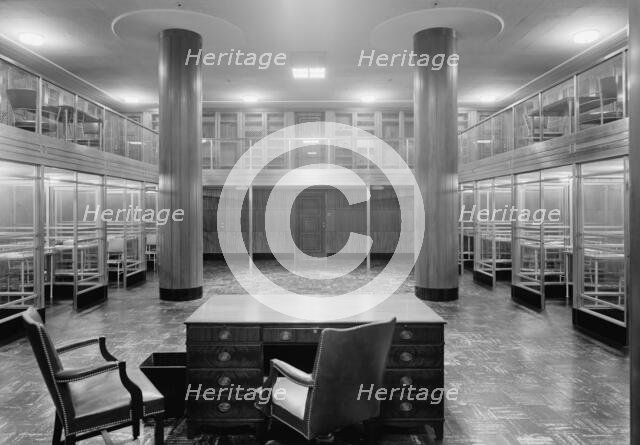 Virginia State Library & Courthouse, Richmond, Virginia, 1941. Creator: Gottscho-Schleisner, Inc.