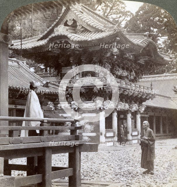 Yomeimon (gate), Buddhist Temple of Yakushi, Nikko, Japan, 1904. Artist: Underwood & Underwood