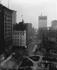 Griswold Street, looking south, Detroit, Mich., between 1900 and 1910. Creator: Unknown.