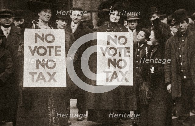 Janet M Cole and Hazel Philip campaigning for Votes for Women, Chicago, USA, 1905. Artist: Unknown