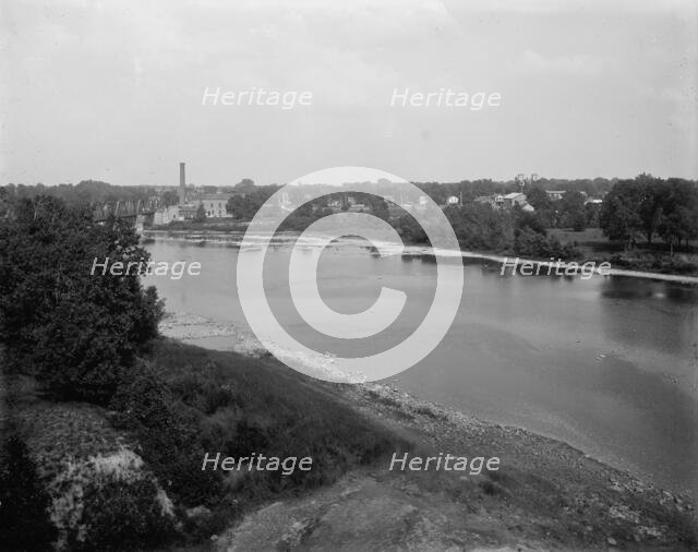 Kankakee River at Wilmington, Ill's., between 1900 and 1905. Creator: Unknown.