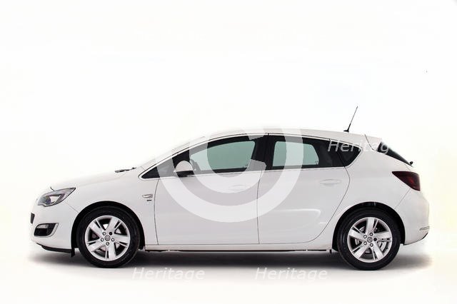 2013 Vauxhall Astra CDTi. Creator: Unknown.