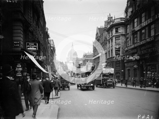 Open-topped omnibuses in Fleet Street, London Artist: Unknown