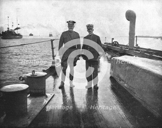 'Les Premiers Contingents Americains en France; Le general Pershing et le vice-amiral..., 1917. Creator: Jean Clair-Guyot.