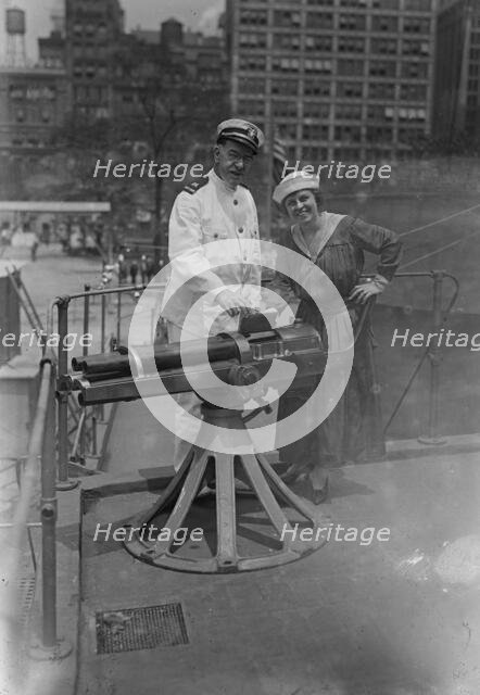 Mabel Garrison & Captain Pierce, 16 Jul 1917. Creator: Bain News Service.