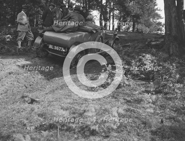 GWK fitted with tyre chains at a demonstration event, Frensham Common, Surrey, 1922. Artist: Bill Brunell.