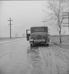 U.S. 99. Near Tulare, California, 1939. Creator: Dorothea Lange.