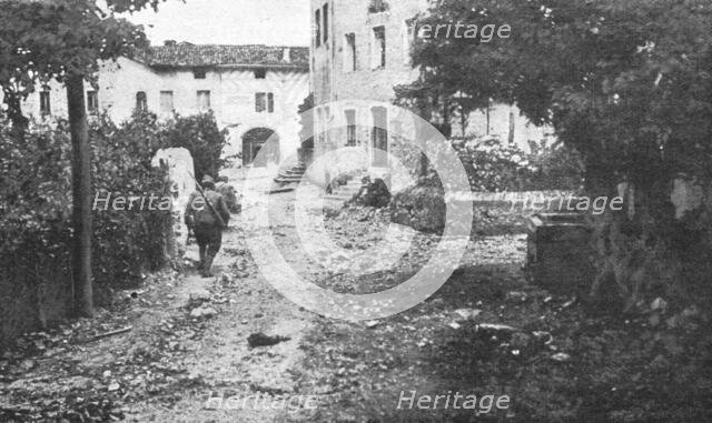 'Arret et recul Autrichiens; A Velo d'Astico, pendant l'offensive autrichienne: soldats..., 1916. Creator: Unknown.