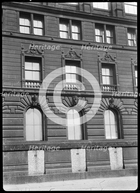 Watts Warehouse, 47 Portland Street, Manchester, 1942. Creator: George Bernard Wood.