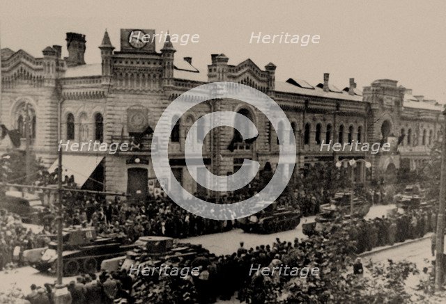 The Soviet Red Army in Kishinev, 1940, 1940.