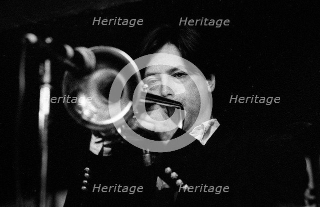 Guy Barker, Watermill Jazz Club, Dorking, Surrey, Sept 2000.  Artist: Brian O'Connor.