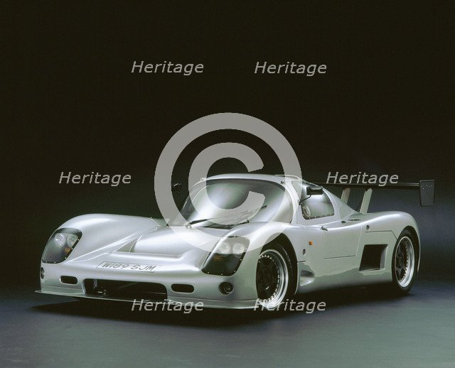 2000 Ultima Sports V8. Artist: Unknown.