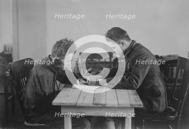 Telegraph lesson - crippled soldiers, 06 Feb 1919. Creator: Bain News Service.