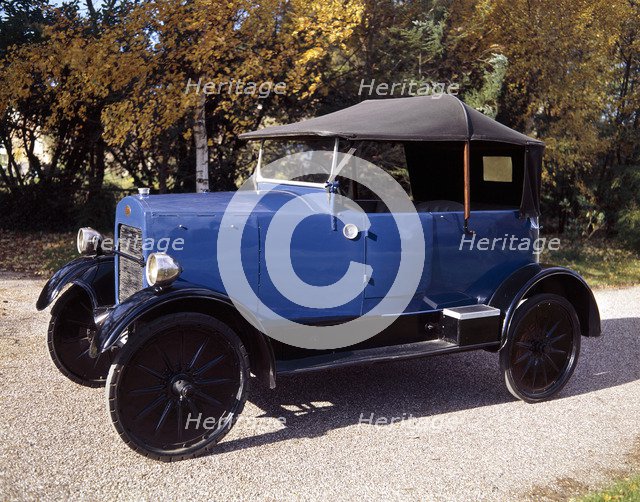 A 1924 Trojan. Artist: Unknown