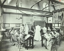 Ready made clothing class, Shoreditch Technical Institute, London, 1907. Artist: Unknown.