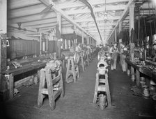 Assembling room, Leland & Faulconer Manufacturing Co., Detroit, Mich., 1903 Nov. Creator: Unknown.