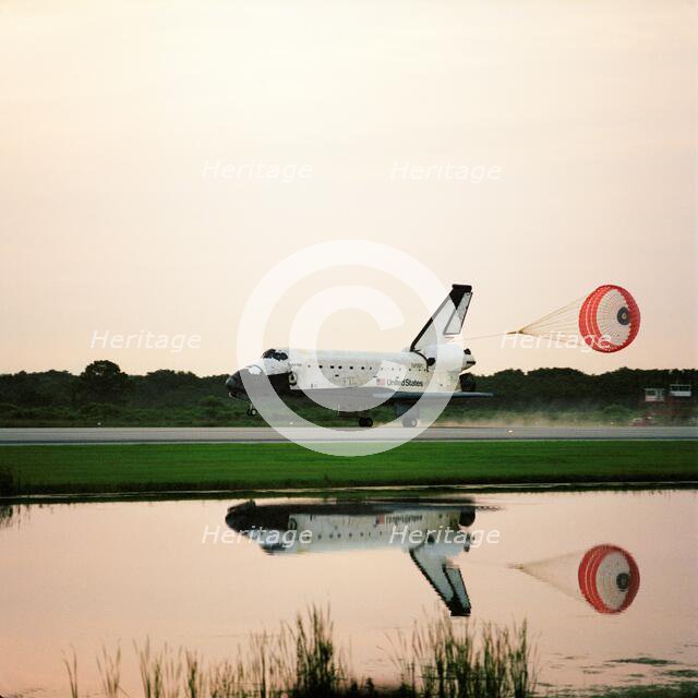 STS-94 landing, Kennedy Space Center, Florida, USA, July 17, 1994.  Creator: NASA.