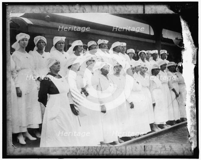 Red Cross, between 1910 and 1920. Creator: Harris & Ewing.