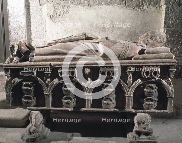 Tomb of Fernando Pérez de Guzmán in the monastery of Santo Domingo de Silos.