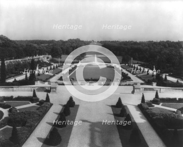 "Whitemarsh Hall," Edward Townsend Stotesbury house, Wyndmoor, Pennsylvania, 1922 or 1923. Creator: Frances Benjamin Johnston.
