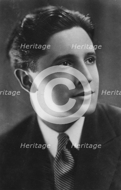 Ivor Novello (183-1951), Welsh composer, singer and actor, c1920s. Artist: Unknown