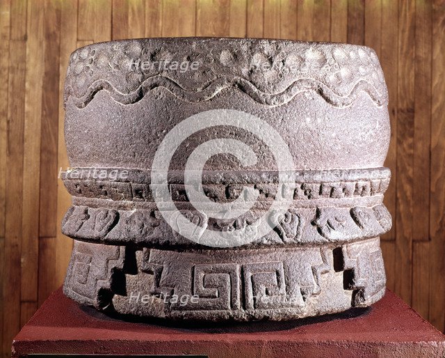 Huehuetl', representation in stone of a drum from Mexico City DF (Tlatelolco?).