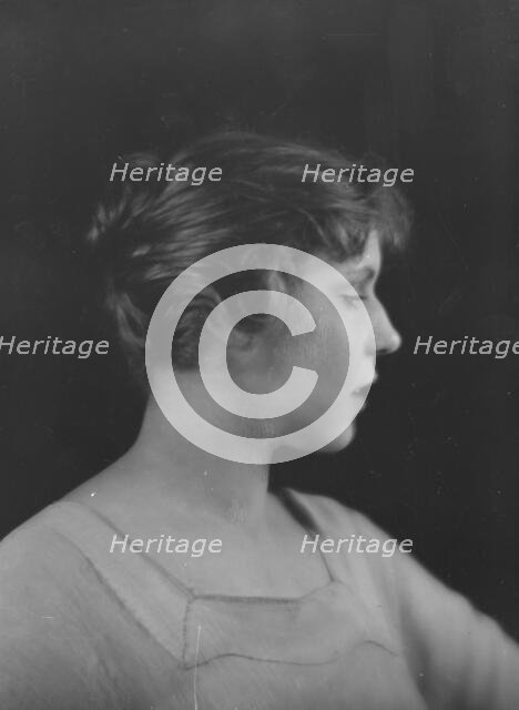 Hunter, Charlotte, Miss, portrait photograph, not before 1916 or 1917. Creator: Arnold Genthe.