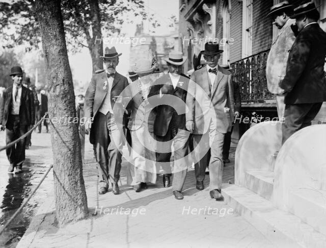 Kern (Ind), Mrs. Bryan, W.J. Bryan, and brother, c1912. Creator: Bain News Service.