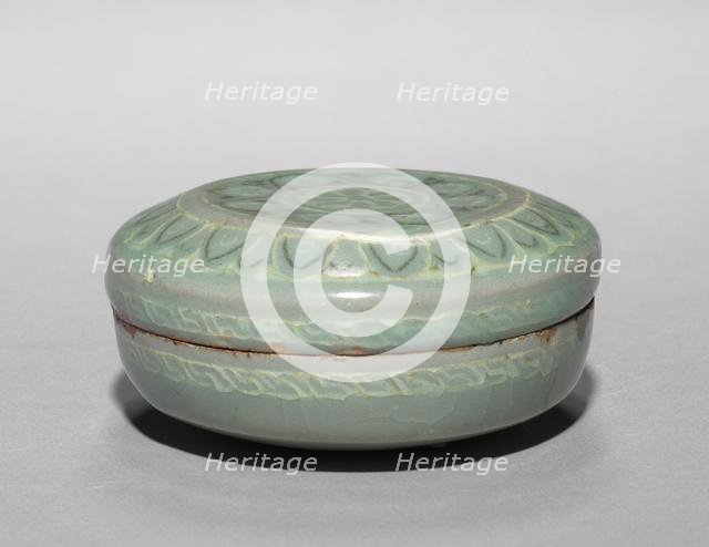 Box and Cover with Inlaid Chrysanthemum Design, 1200s. Creator: Unknown.