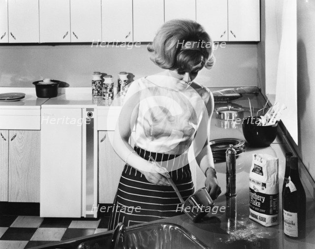 Kitchen scene, Warwick, Warwickshire, 1966. Artist: Michael Walters