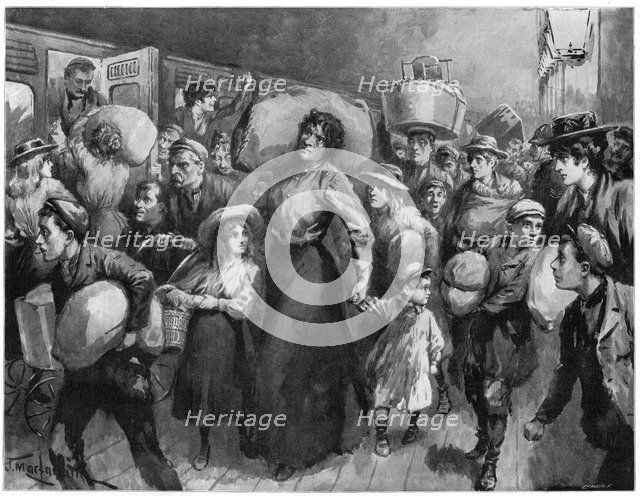 Hop-pickers leaving London Bridge at midnight, 1900. Artist: Unknown