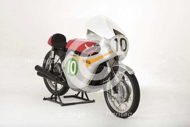 1961 Honda RC162, Mike Hailwood. Creator: Unknown.