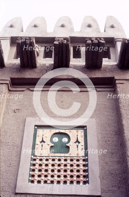 Lattice window, Djenné, Mali, 1989.  Creator: Amanda Waite.